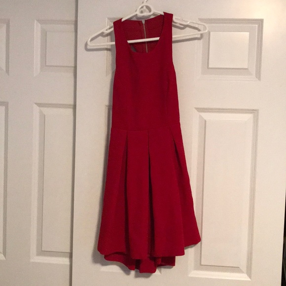 Lulu’s red skater dress - Picture 2 of 4